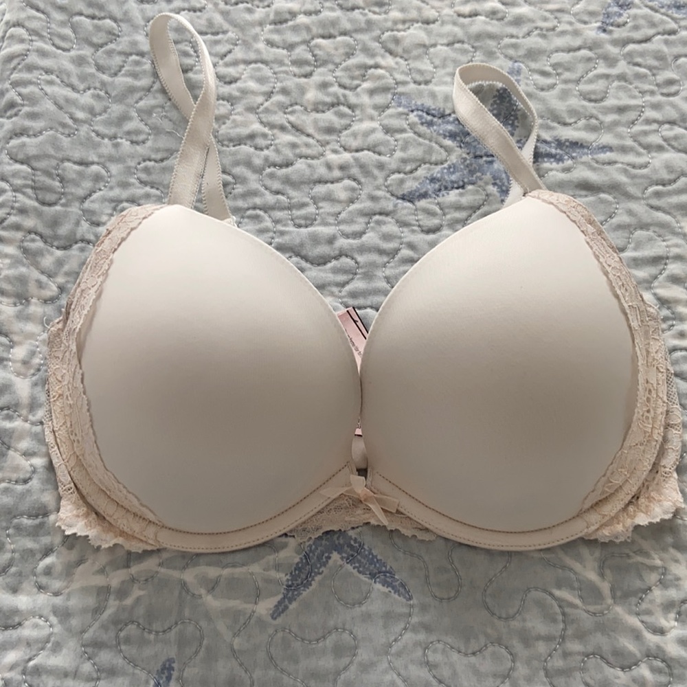 Dream Angels by Victoria’s Secret Push Up Bra